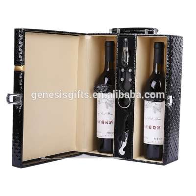 Corkscrew, Wine Pourer, Wine Collar included Black Handmade leather Wine Box with Handle